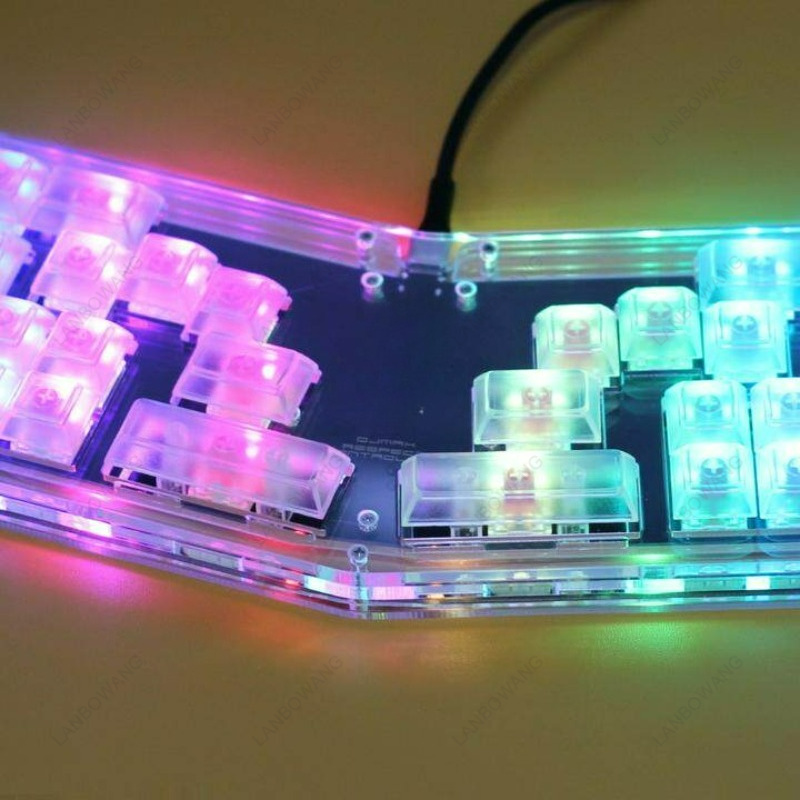 GD1 Hot Swappable Custom Mecha - огляд і ціна Gaming Keyboard Hot Swappable